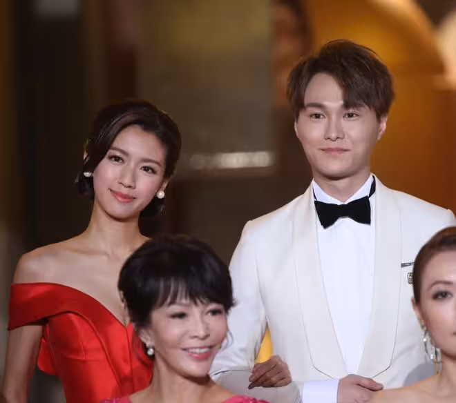 TVB前男星聽聞蔡思貝離巢！拒絕帶她內地發展：我何德何能！