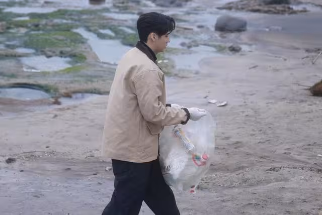 許允樂超旺夫! 李玉璽工作接到手軟...還不忘揪粉絲凈灘