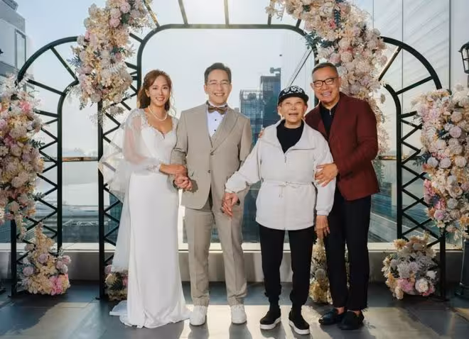 恭喜！TVB東張女神大曬婚照榮升人妻！去年與中年男被拍，2小時熱吻超20次！