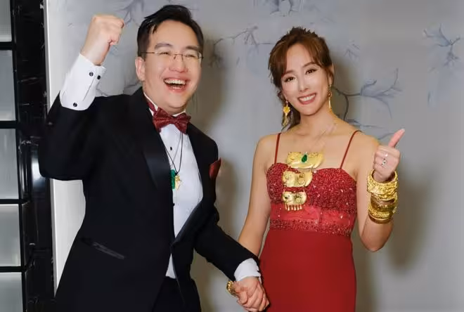 恭喜！TVB東張女神大曬婚照榮升人妻！去年與中年男被拍，2小時熱吻超20次！