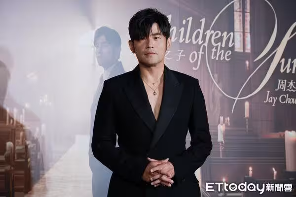 周杰倫10年沒開簽唱會「有望辦在網球場」 被問台灣演唱會回應了!