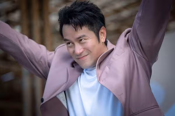 朱軒洋辣扭水蛇腰！張孝全驚呼「看到小時候的我」　嚴藝文一聽丟本