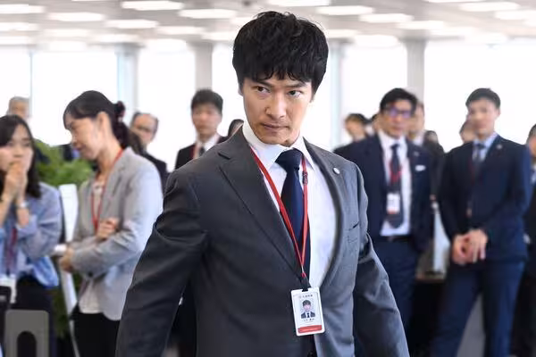 界雅人新劇「招募3千臨演」報名爆量急喊卡！劇組道歉：全部重來