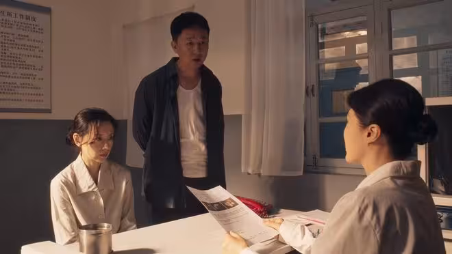 《隱身的名字》為什麼文毓秀逃跑前，還要打電話給任美艷20000塊