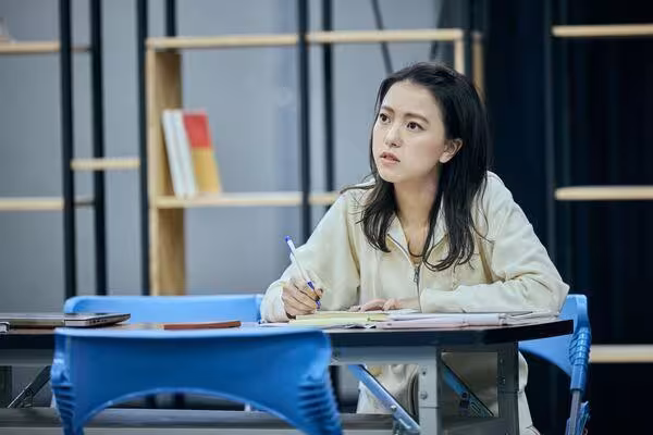 重溫結婚誓言「每次背都淚崩」 何如芸舞台劇揭密30年婚內失戀!