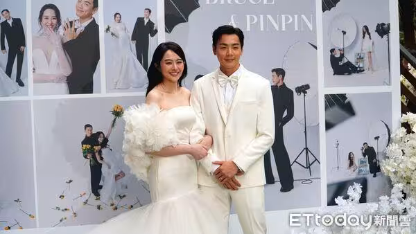 直擊／禾浩辰婚禮現場曝光！放閃「嘴對嘴親親」吳品潔絕美白紗現身