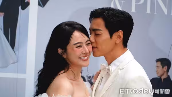 直擊／禾浩辰婚禮現場曝光！放閃「嘴對嘴親親」吳品潔絕美白紗現身