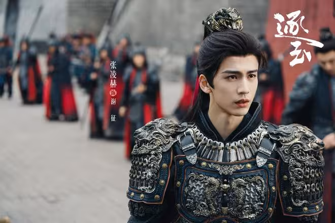 暗批「粉底液將軍」張凌赫！人民日報：戲劇依賴妝造本質是空心病