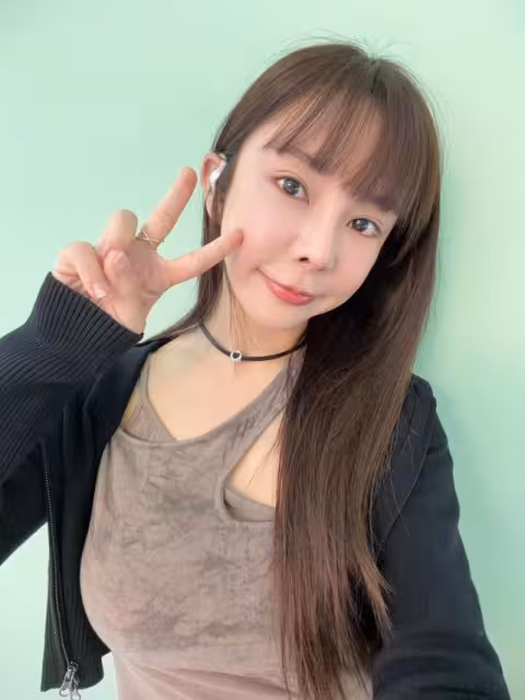 巫苡萱一刀掰了過肩長發! 新造型曝光網笑了:愚人節快樂