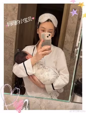 郭富城小女兒萌臉首曝光! 方媛素顏同框網驚:根本縮小版媽媽