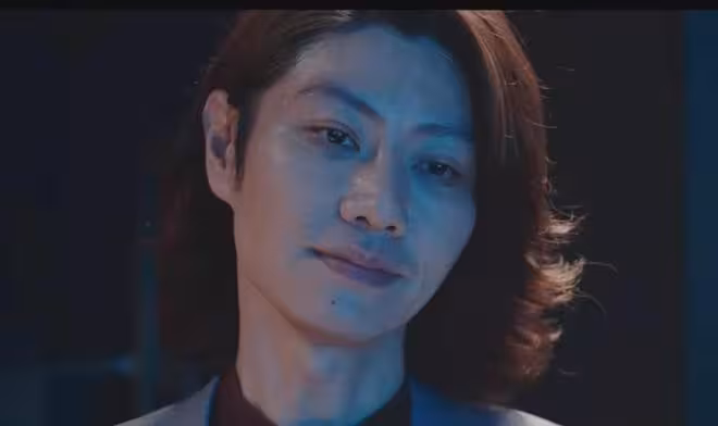 《鋼鐵森林》原著：戚嚴到死都不恨戚真，他恨的是她從來不肯愛他