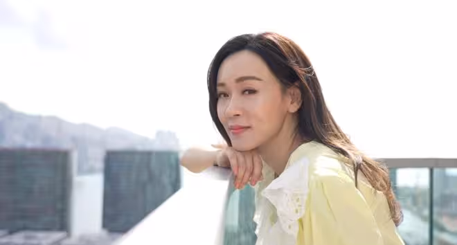 前港姐被前男友一家指控拜金！如今真相曝光，網友直呼要為她平凡！