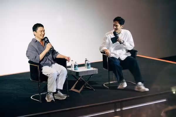 拍王家衛電影「狂吃梨40次」回家崩潰! 梁朝偉親吐秘辛認:處於表演最後階段