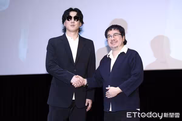 蕭煌奇狂開地獄哏!求導演「多拍帥氣左臉」 全場笑翻:雖然我也看不到
