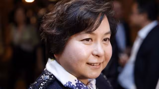 震驚！賭王女兒何超蕸去世，背後婚姻真相曝光