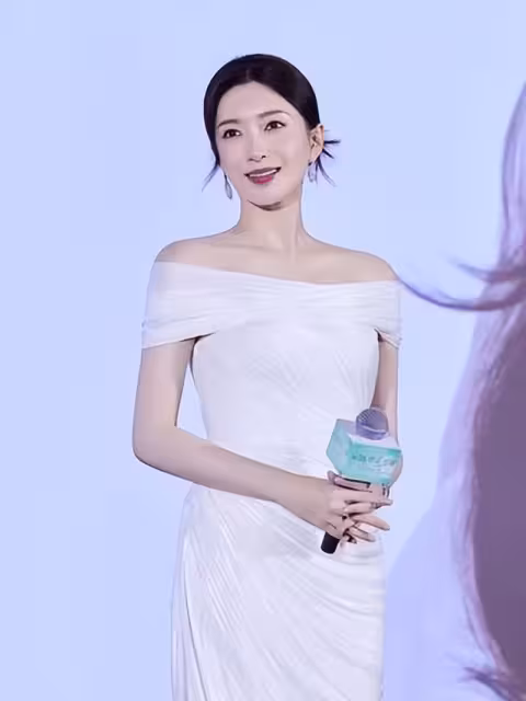 江疏影代言「東森自然美」 55周年邁向AI智美時代!