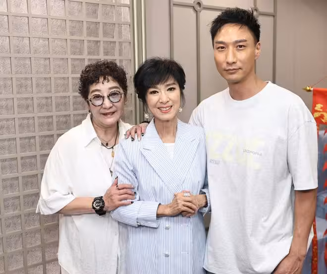 70歲米雪宣布開演唱會！自爆超後悔「唱歌原來好累」！舊愛去世後一直單身！