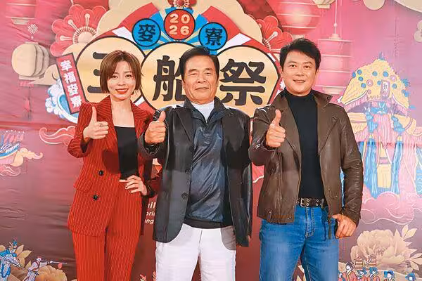 78歲雷洪「脊椎壓迫」緊急動手術! 曾1妻5妾…住院剩她一人陪伴