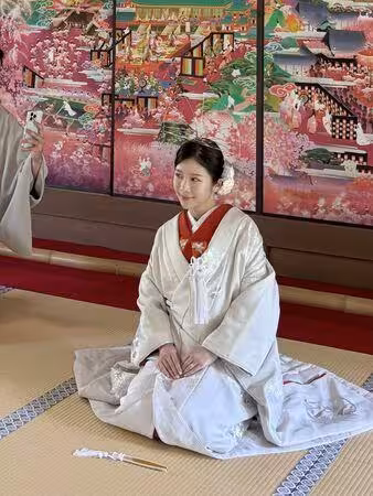 鄭家純夫妻倆開心迎寶寶　互許「要一起探索全世界」
