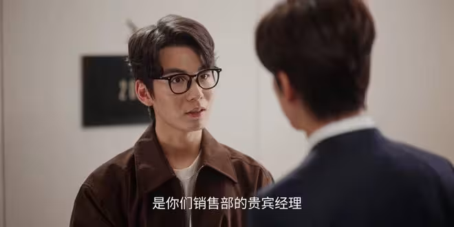 《蜜語紀》許蜜語解決明星投訴，幫她的為什麼是喬菲菲的經紀人？