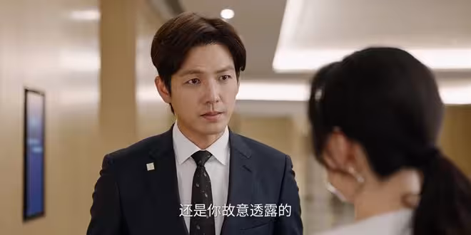 《蜜語紀》許蜜語解決明星投訴，幫她的為什麼是喬菲菲的經紀人？