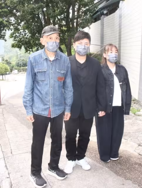 TVB前女星今日設靈!小兒媳現身被阻攔在靈堂外!花牌還被仍在後樓梯!