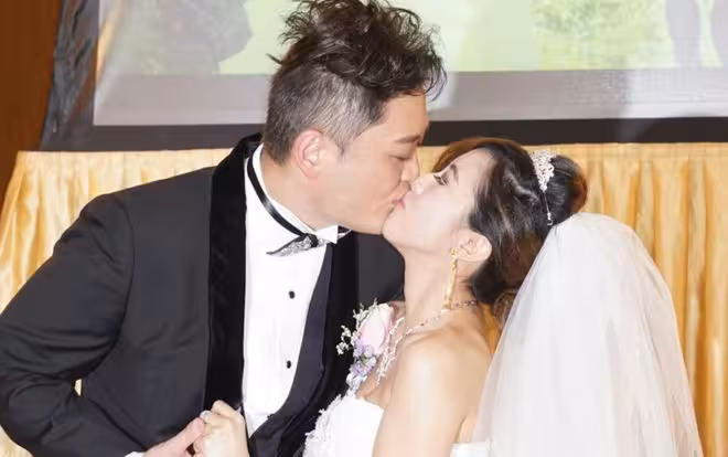 TVB老戲骨怒批大兒媳挑撥離間後!大兒子火速反擊!爆小兒媳離間母子關係!