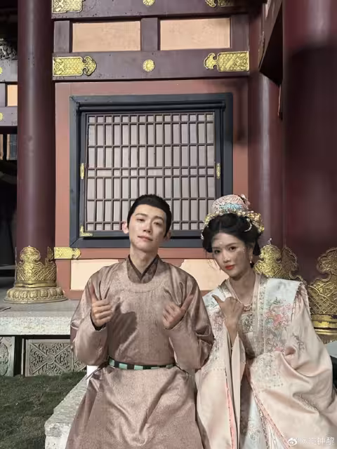 《逐玉》CP已be！李卿被爆「隱戀營業」　深夜去女生家過夜被抓包