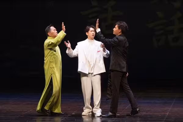 陳漢典演到一半突下台「點名女民眾互動」 一看竟是愛妻Lulu!
