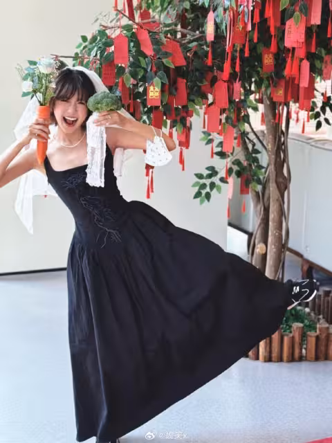 《許我耀眼》30歲女星結婚! 趙露思全程見證「公主抱」告白閨蜜