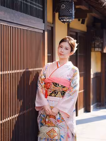 鄭家純孕後副作用來了 「胸口像被5公斤的貓壓著」