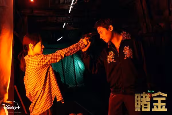這張臉竟是素顏!朴寶英為搶1500億拼了 徹底黑化:從影最狼狽臉