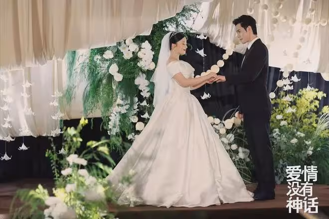 《愛情沒有神話》：看懂趙蘭心的「強要」，才知她霸道背後的清醒