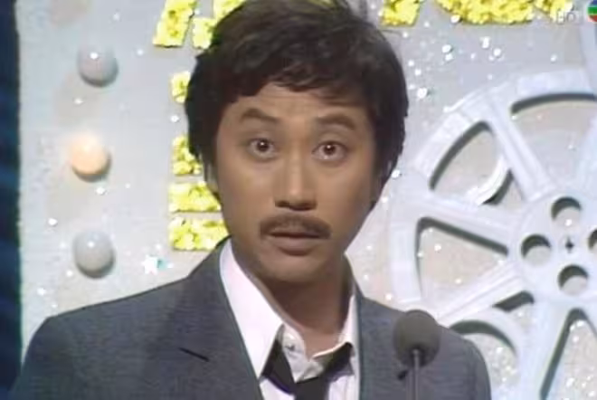 TVB男星患帕金森症後淡出熒幕！近照曝光清瘦了不少！曾悲觀感嘆「活得很累」！