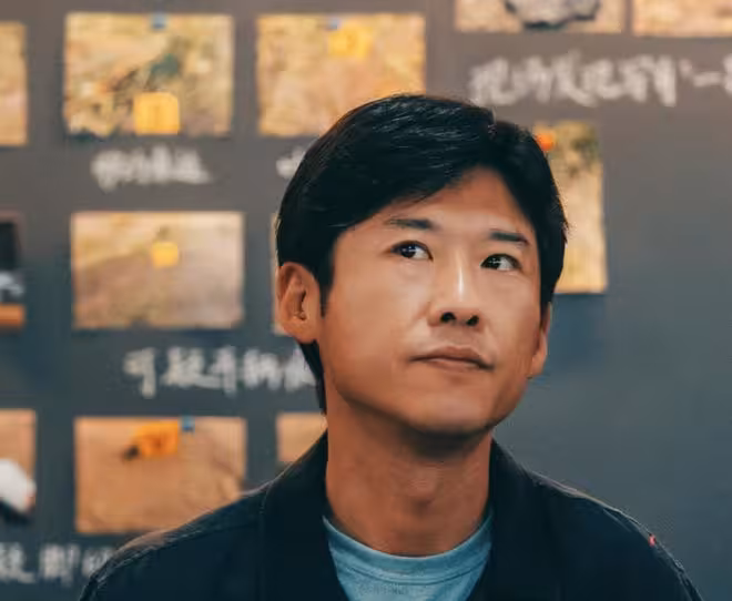 《低智商犯罪》直到周榮入獄，保護傘現身才知，朗博圖為何害葉劍