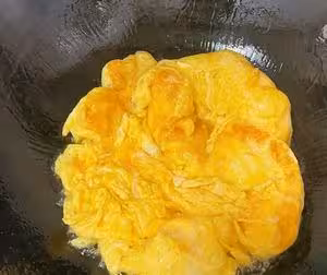 尖椒火腿炒雞蛋