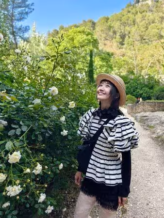 Lulu度蜜月逛街到一半「突蹲地痛哭」!陳漢典:誒幹嘛…原因讓他傻眼