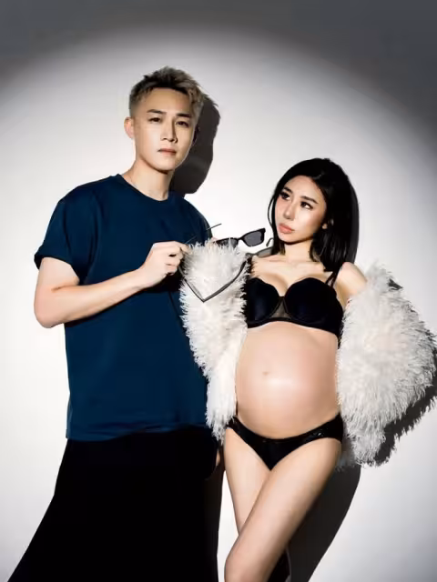 TVB小生大曬富家太太黑色蕾絲孕照！盡顯嫵媚性感！男方貴州出生曾做過服務員搬運工