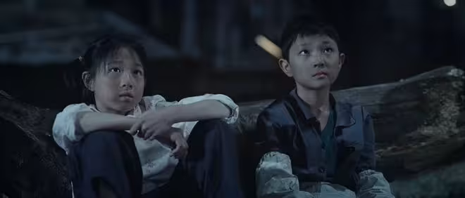 《主角》易青娥被孤立睡伙房，八一逃回鄉下，才知易青娥過得多苦