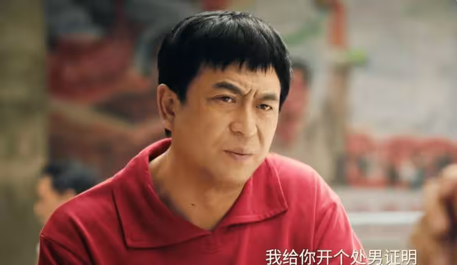《主角》自曝處男仍被陷害入獄，胡三元沒想到，他被兩男人做了局