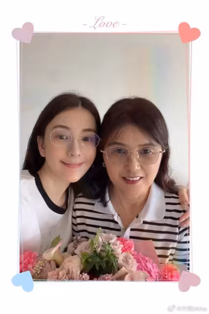 郭富城小4歲岳母罕露臉！方媛母親節曬合照　網贊：根本是姊妹