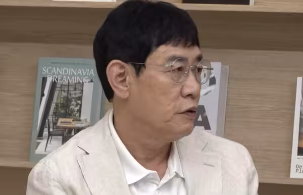 韓綜藝教父健康亮紅燈！「口齒不清畫面曝」網憂：狀況不太對