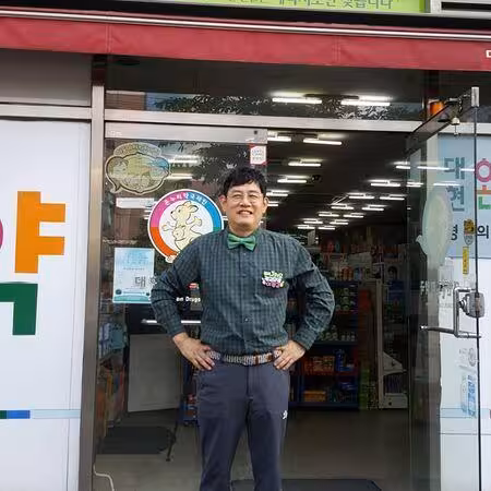 韓綜藝教父健康亮紅燈！「口齒不清畫面曝」網憂：狀況不太對