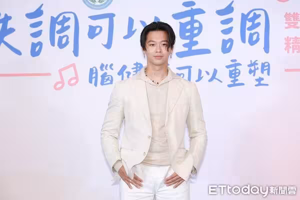 當年一出道就爆紅　高爾宣認陷巨大壓力：花很多時間排解