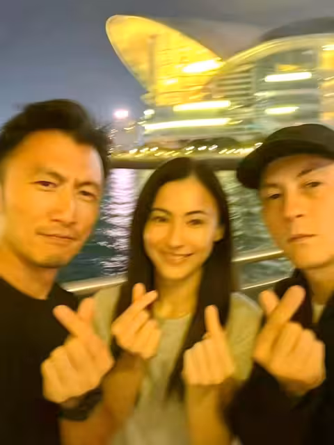 看謝霆鋒張柏芝同框，王菲被男友人摟腰，我發現鋒菲愛情保鮮秘籍