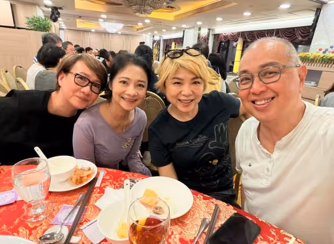 《再見艷陽天》開播30周年！鄧萃雯、商天娥等眾演員重聚！網友遺憾有兩位沒出席