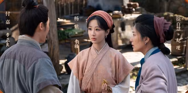 《生命樹》餘熱未散，《家業》開播即爆，楊紫憑啥又成扛劇女王？