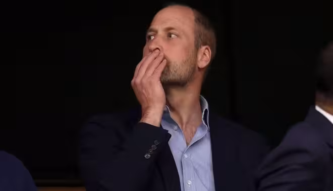 威廉王子徹底崩了！哭到躲進更衣室