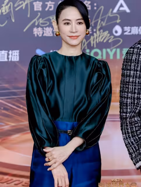 TVB某大姐大成霸凌小花嫌疑人！曾傳與宣萱鄧萃雯鬧矛盾！歷年不和名單曝光