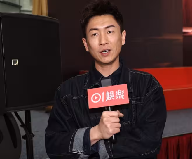 李家風暴再爆大瓜！相戀20年女友身份曝光，竟是TVB一線小生媽媽！傳與鼎爺兩兒爭產